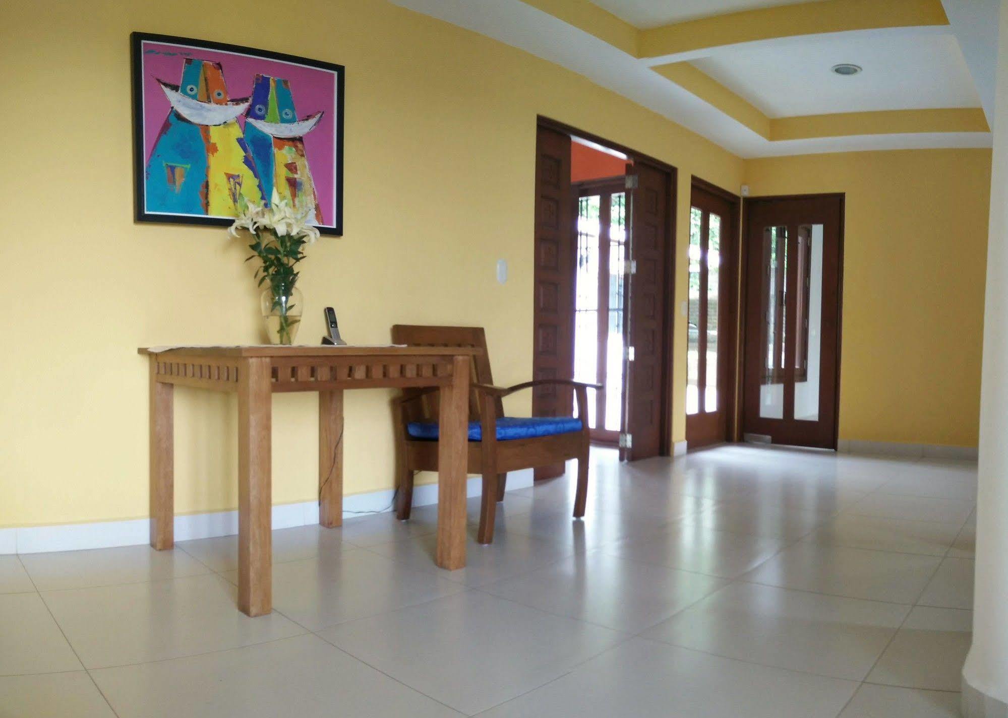 El Mirador Suites Managua Exterior photo